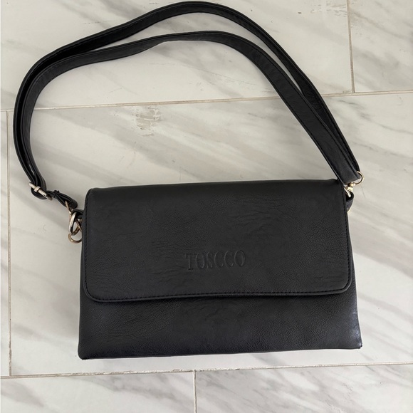 Handbags - Handbag. Leather. New